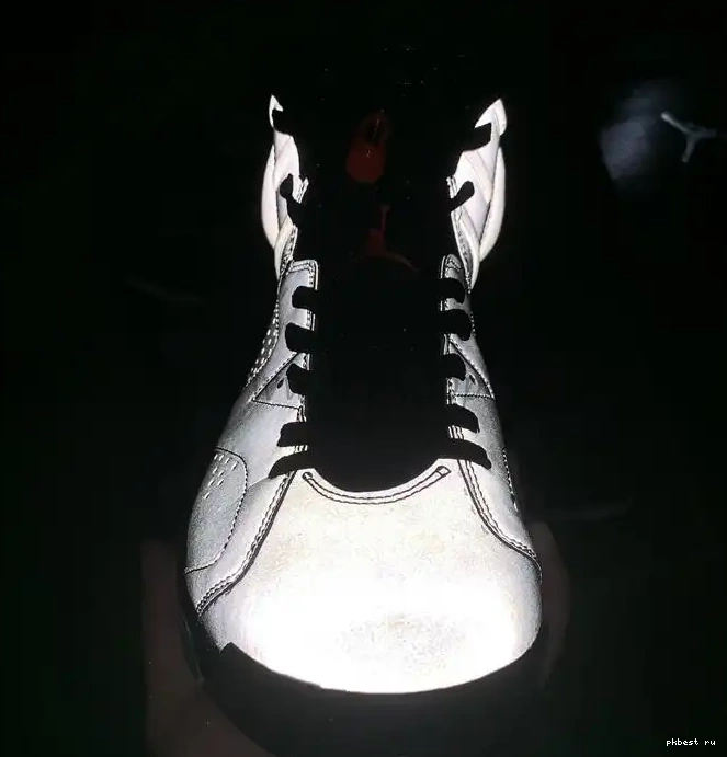 Bugs Air ship ready to Bunny” “Reflective 6 God Jordan PK 0609
